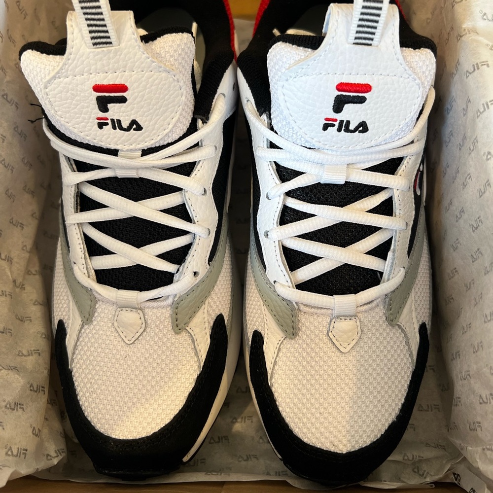 NWT men’s FILA sneakers, in box. Black, white and red.